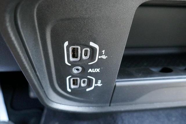 Photo of 2026 Bright White Clearcoat RAM 2500