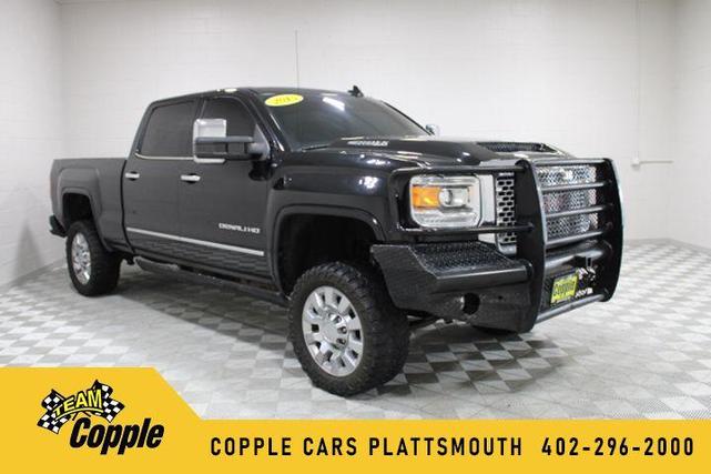 Photo of 2015 Onyx Black GMC Sierra 2500