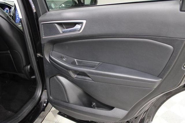 Photo of 2024 Agate Black Ford Edge