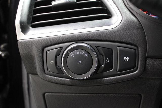 Photo of 2024 Agate Black Ford Edge