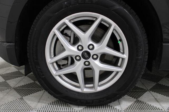 Photo of 2024 Agate Black Ford Edge