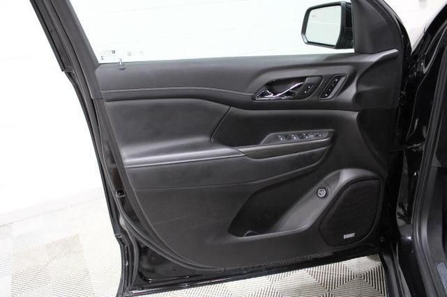 Photo of 2022 Ebony GMC Acadia