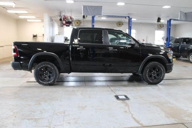 Photo of 2022 Diamond Black RAM 1500