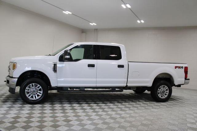Photo of 2019 Oxford White Ford F-250