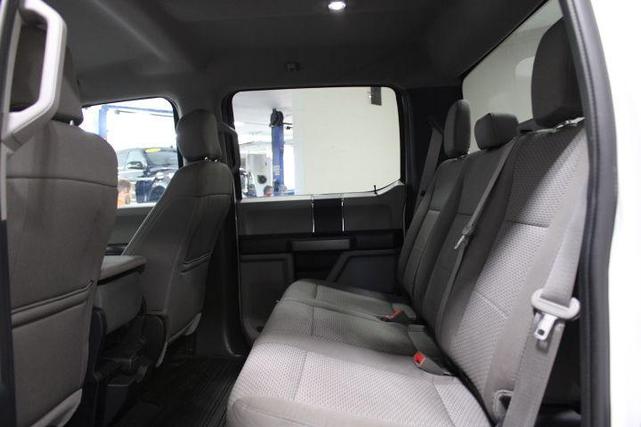 Photo of 2019 Oxford White Ford F-250