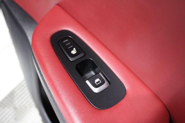 Photo of 2021 Snow White Pearl Kia Stinger