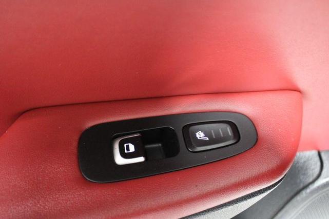 Photo of 2021 Snow White Pearl Kia Stinger