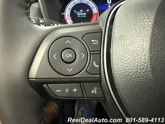 Photo of 2025 Midnight Black Metallic Toyota RAV4