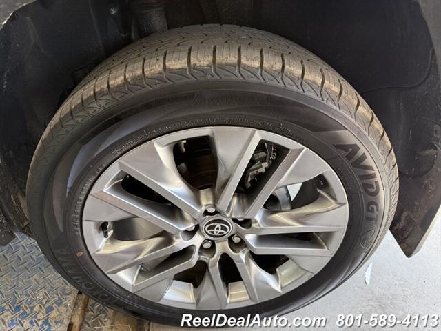 Photo of 2025 Midnight Black Metallic Toyota RAV4