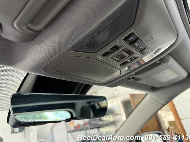 Photo of 2025 Midnight Black Metallic Toyota RAV4
