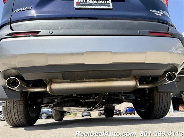 Photo of 2025 Midnight Black Metallic Toyota RAV4