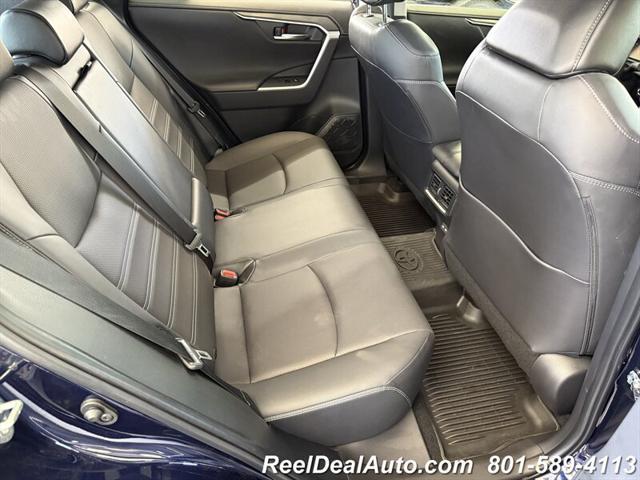 Photo of 2025 Midnight Black Metallic Toyota RAV4