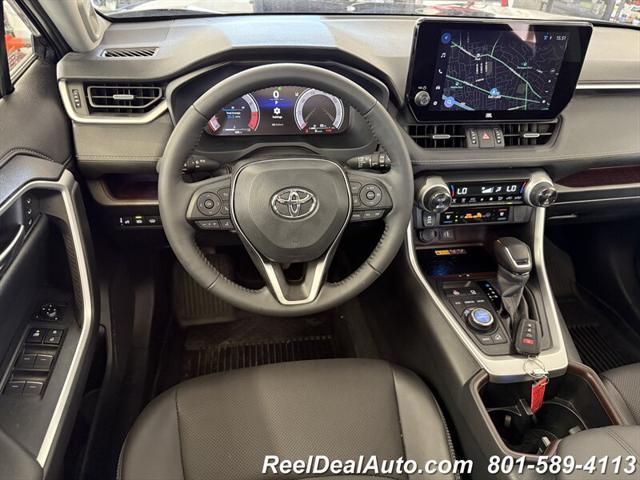 Photo of 2025 Midnight Black Metallic Toyota RAV4