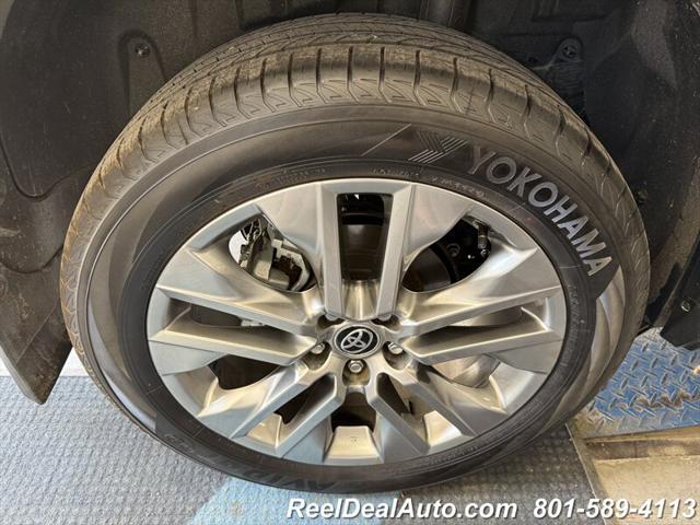 Photo of 2025 Midnight Black Metallic Toyota RAV4