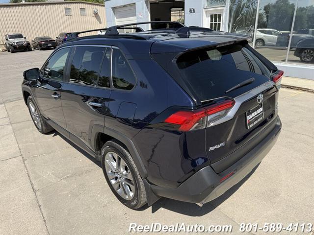 Photo of 2025 Midnight Black Metallic Toyota RAV4
