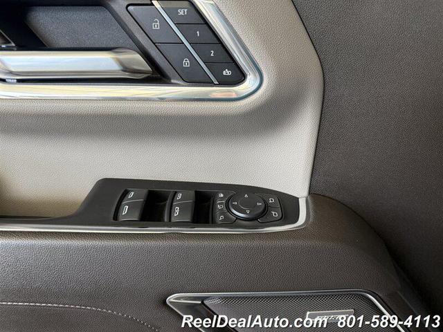 Photo of 2024 Summit White GMC Sierra 2500