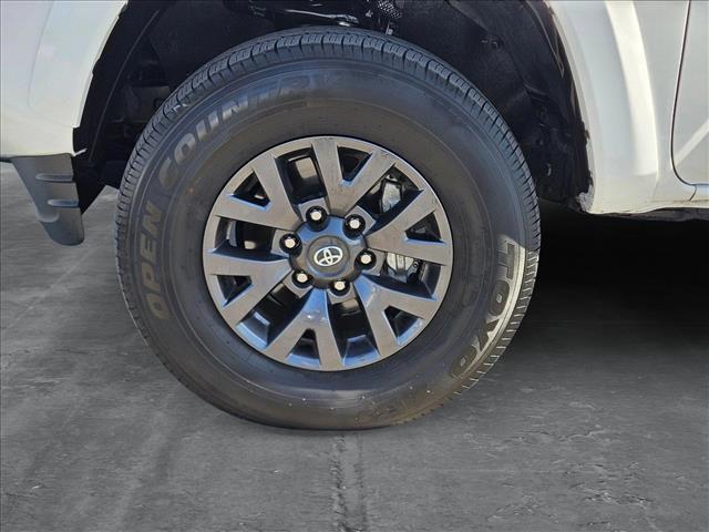 Photo of 2023 Ice Cap Toyota Tacoma