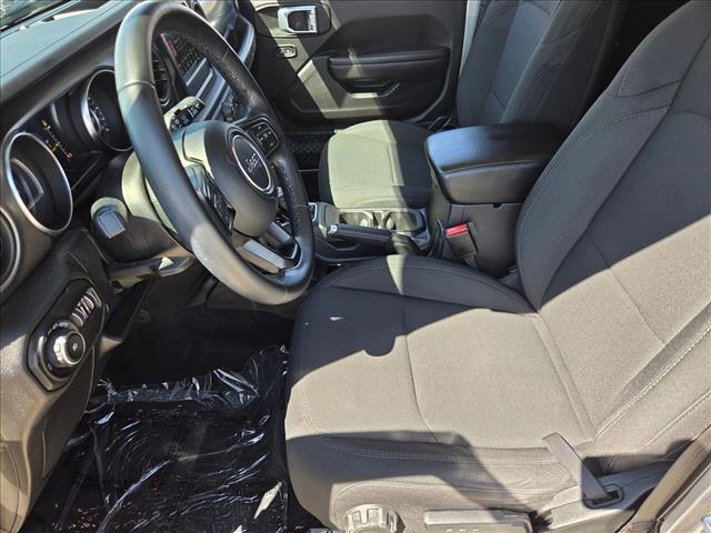Photo of 2021 Billet Silver Metallic Clearcoat Jeep Wrangler Unlimited