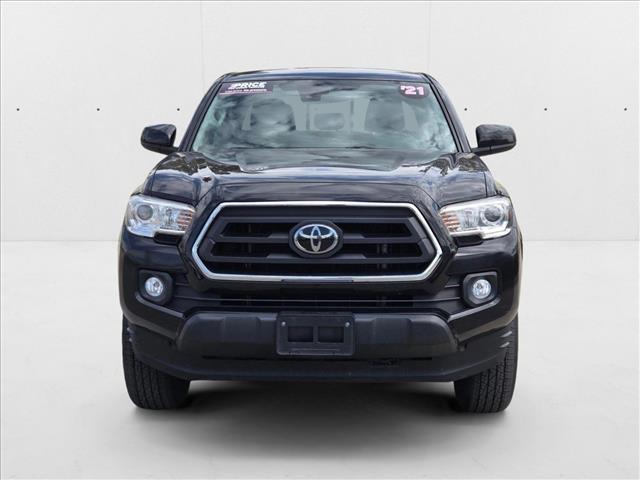 Photo of 2021 Midnight Black Metallic Toyota Tacoma