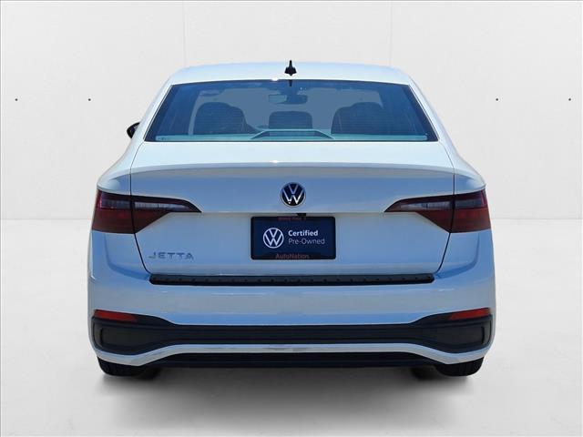 Photo of 2024 Pure White Volkswagen Jetta