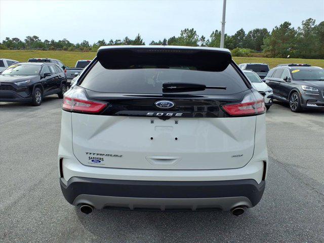 Photo of 2024 Star White Metallic Tri-Coat Ford Edge