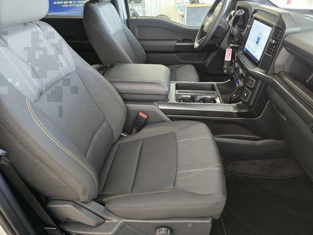 Photo of 2025 Space White Metallic Ford F-150