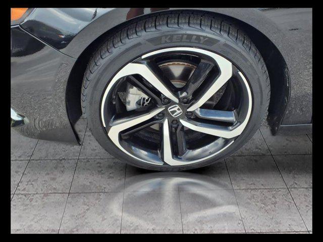 Photo of 2022 Crystal Black Pearl Honda Accord