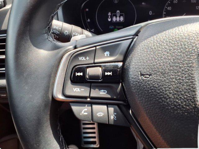 Photo of 2022 Crystal Black Pearl Honda Accord