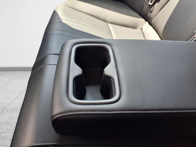 Photo of 2022 Crystal Black Pearl Honda Accord