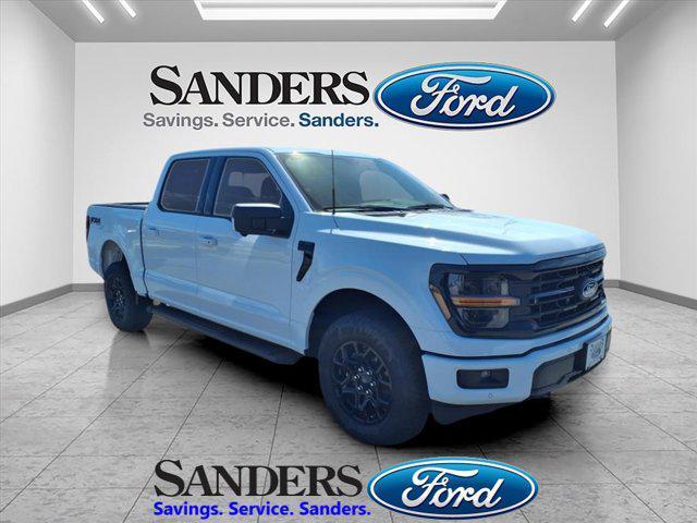 Photo of 2025 Oxford White Ford F-150