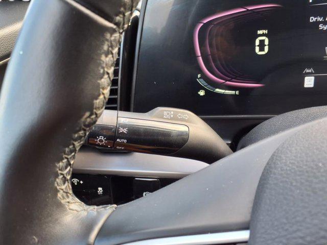Photo of 2023 Gravity Gray Kia Sportage