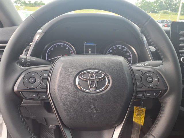 Photo of 2023 White Toyota Camry