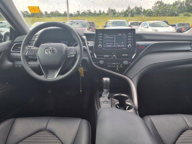 Photo of 2023 White Toyota Camry