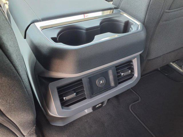 Photo of 2025 Agate Black Metallic Ford F-250