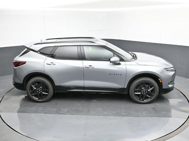 Photo of 2025 Sterling Gray Metallic Chevrolet Blazer