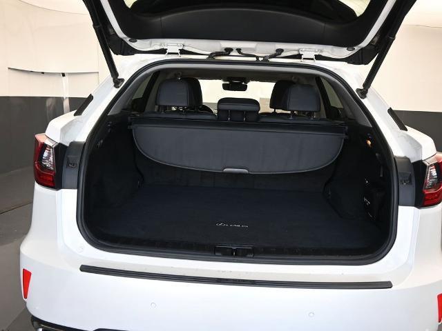 Photo of 2019 White Lexus RX 350