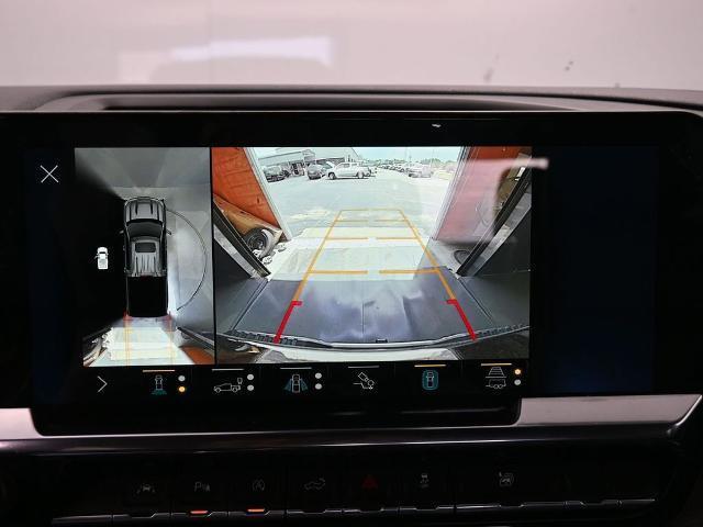 Photo of 2022 Black Chevrolet Silverado 1500