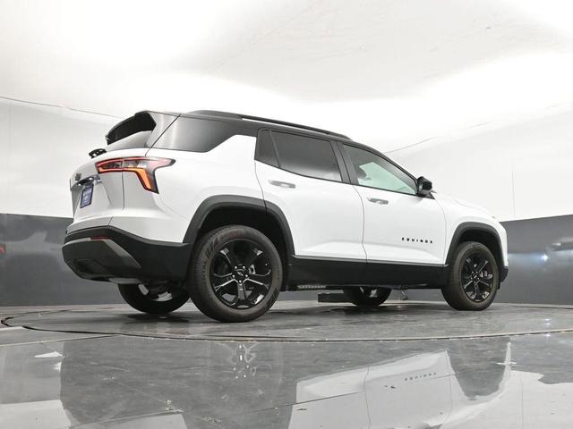 Photo of 2026 Summit White Chevrolet Equinox