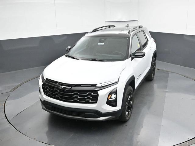 Photo of 2026 Summit White Chevrolet Equinox
