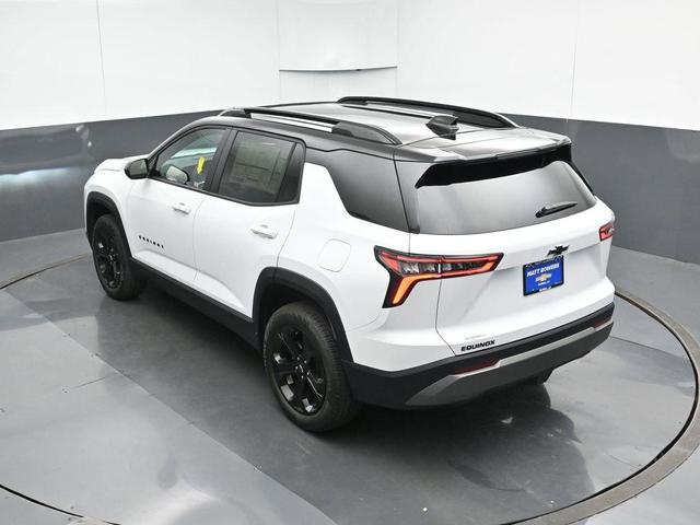 Photo of 2026 Summit White Chevrolet Equinox