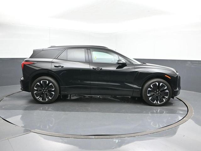 Photo of 2025 Black Chevrolet Blazer EV