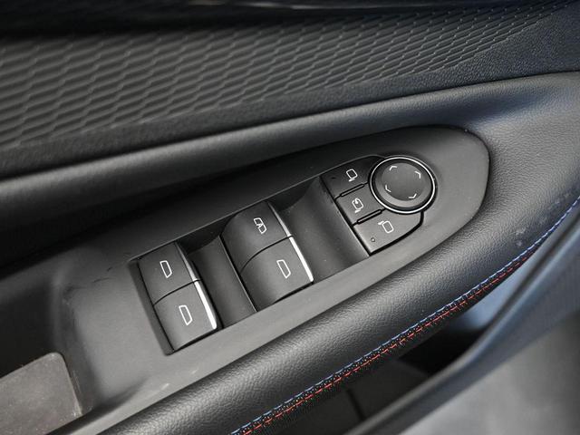 Photo of 2025 Black Chevrolet Blazer EV