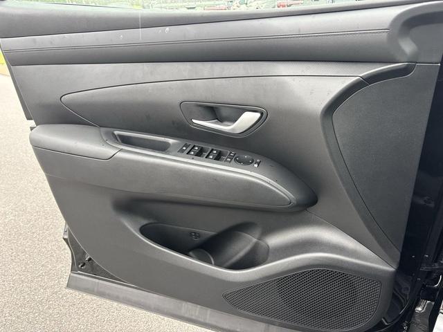 Photo of 2025 Phantom Black Hyundai TUCSON