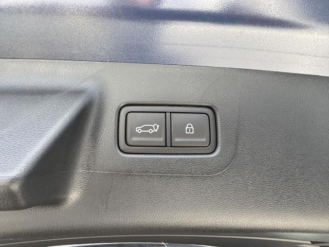 Photo of 2026 Atlantis Blue Hyundai SANTA FE