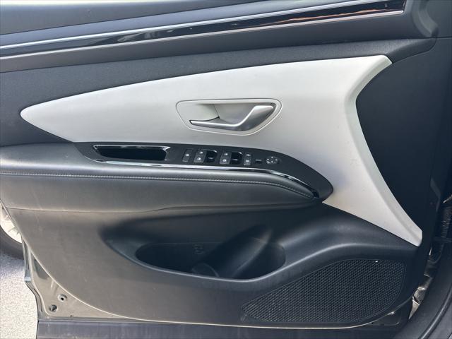 Photo of 2022 Amazon Gray Hyundai TUCSON Hybrid