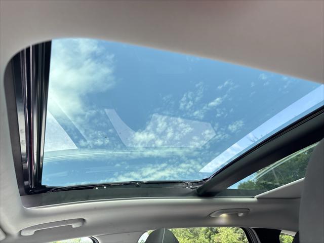 Photo of 2022 Amazon Gray Hyundai TUCSON Hybrid