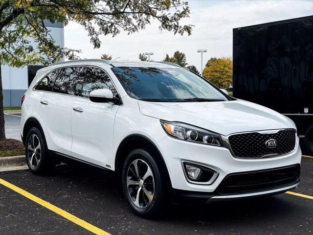 Photo of 2017 Snow White Pearl Kia Sorento
