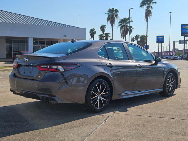 Photo of 2023 Predawn Gray Mica Toyota Camry