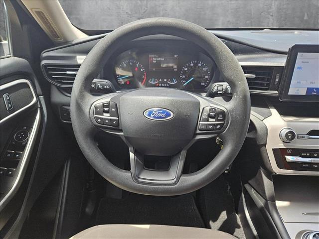 Photo of 2021 Agate Black Metallic Ford Explorer