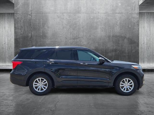Photo of 2021 Agate Black Metallic Ford Explorer